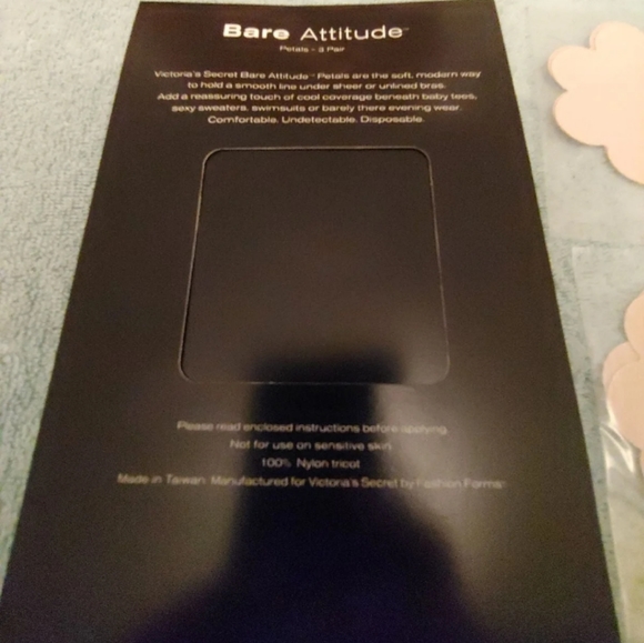 Victoria's Secret Bare Attitude Breast Petals - Picture 2 of 3
